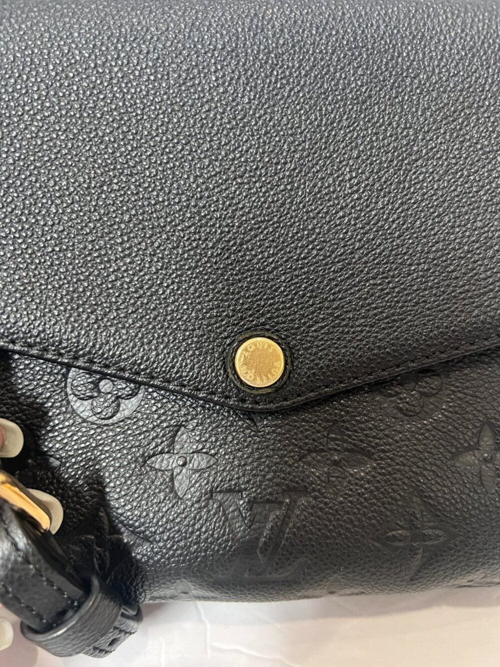 $1440 Louis Vuitton Black Embossed Empreinte Twice Leather Crossbody Bag - Picture 2 of 12